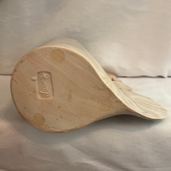 Carolyn Leung pottery | pink marble | 7x7 (approx) | flower vase/sculpture - Picture 4 of 16